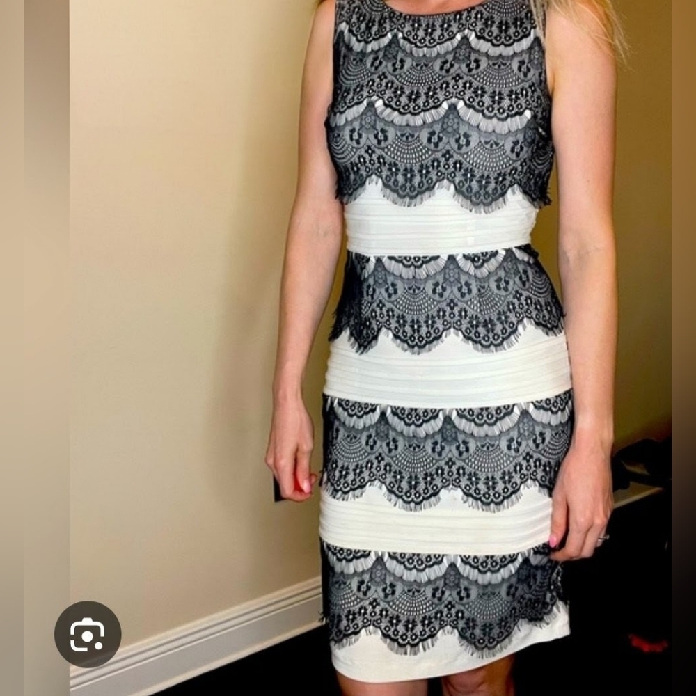 Signature by Sangria Black and White Lace Midi Dress EUC Size 16 PTP 23